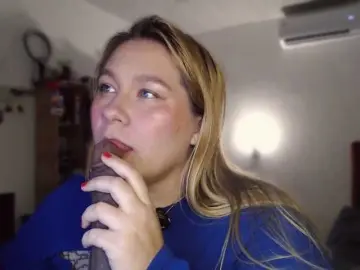 Lilye  live sex cam