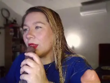 Lilye  live sex cam