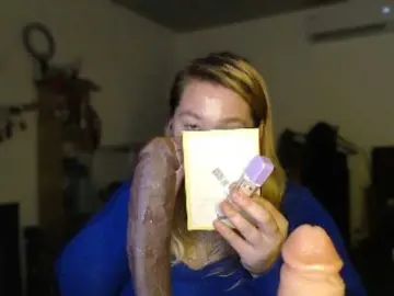 Lilye  live sex cam