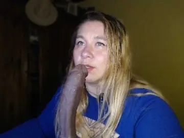 Lilye  live sex cam