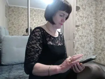 TinaaHott  live sex cam