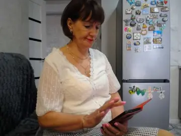 TinaaHott  live sex cam