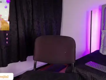 Vanessa-Mejiia  live sex cam