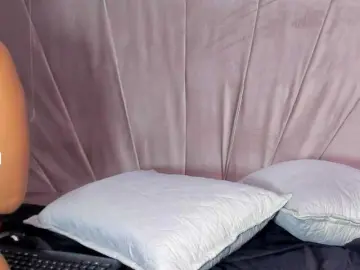 Daphne-kim  live sex cam