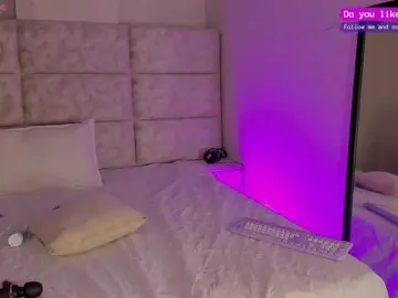 Daphne-kim  live sex cam