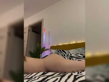 Hi-bounty  live sex cam