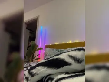 Hi-bounty  live sex cam