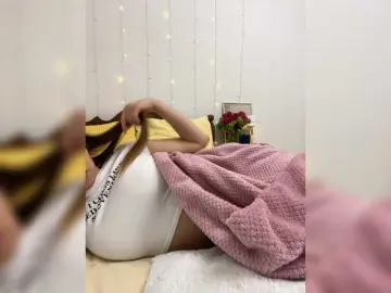 Hi-bounty  live sex cam