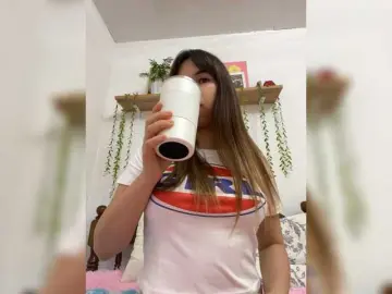 Hi-bounty  live sex cam