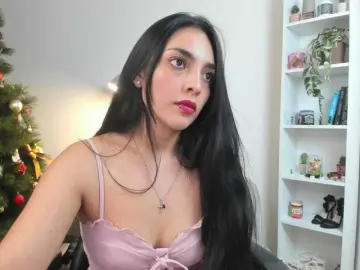 Summerevans  live sex cam