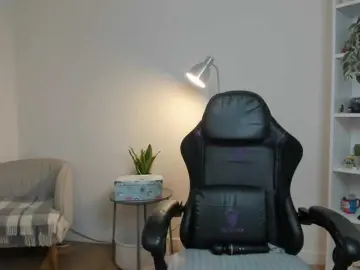 Summerevans  live sex cam