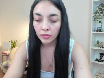 Summerevans  live sex cam