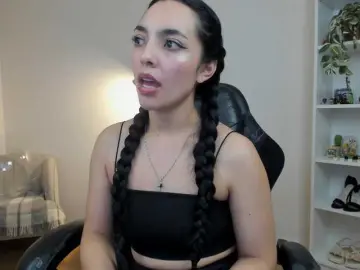 Summerevans  live sex cam