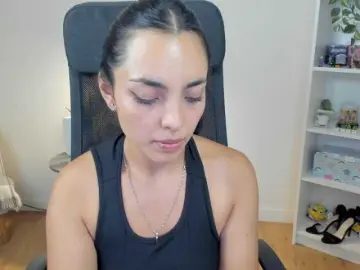 Summerevans  live sex cam