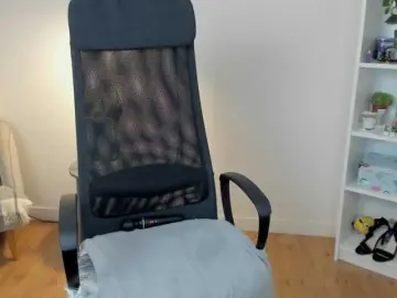 Summerevans  live sex cam