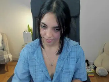 Summerevans  live sex cam