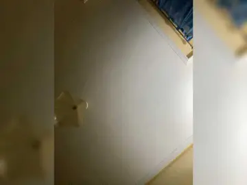 Alikaiwolf  live sex cam
