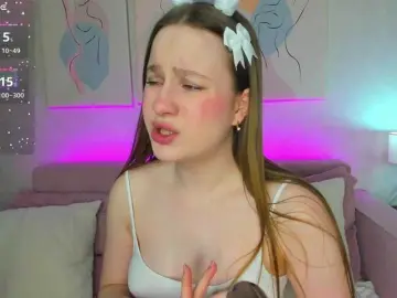 Candy-Cansew  live sex cam