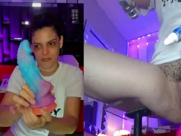 Kate-Roose  live sex cam