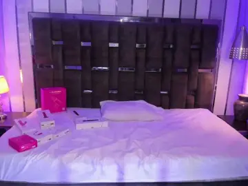 Kate-Roose  live sex cam