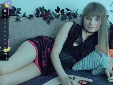 Liliya9  live sex cam