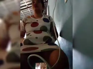 NaughtyWetPieXx  live sex cam