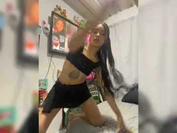 Pocahot-ass  live sex cam