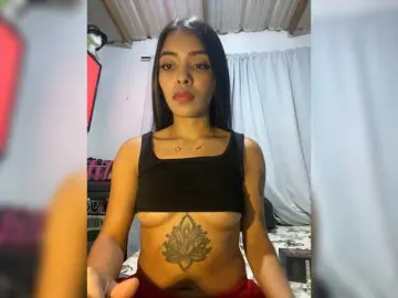 Pocahot-ass  live sex cam