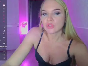 Alesia77  live sex cam