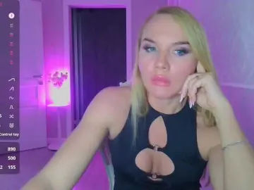 Alesia77  live sex cam