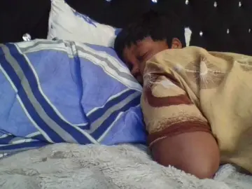 Empressvee25  live sex cam