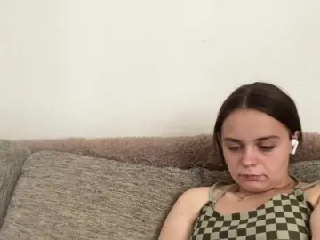 EsterGreenley  live sex cam