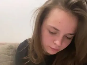 EsterGreenley  live sex cam