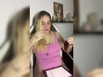 ImSashaSky  live sex cam