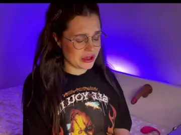 Lolalux69  live sex cam