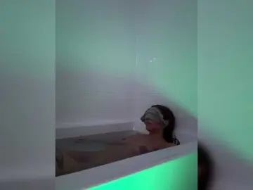 LunaCarmel809  live sex cam