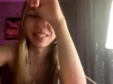 MercyDiamant  live sex cam