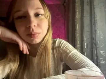 MercyDiamant  live sex cam