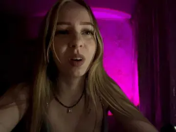 MercyDiamant  live sex cam