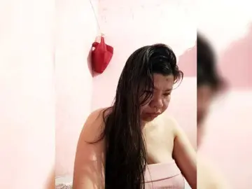 Mia57  live sex cam