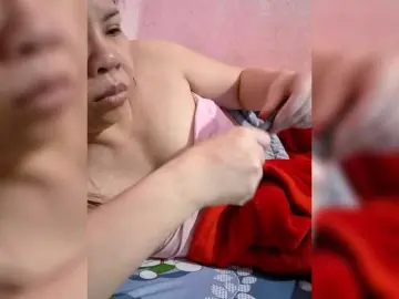 Mia57  live sex cam