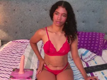 MilaBelle  live sex cam