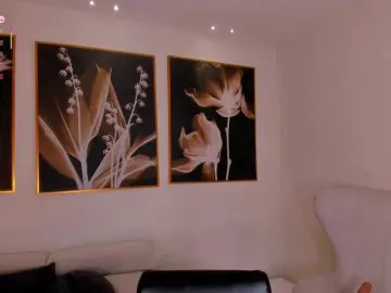 PaulinaSantos1  live sex cam