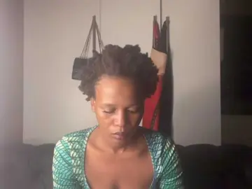 SexyBaddie  live sex cam