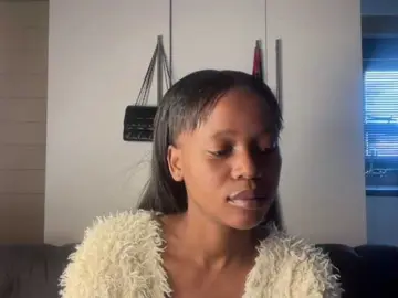 SexyBaddie  live sex cam