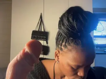 SexyBaddie  live sex cam