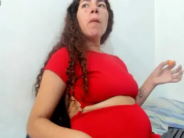Miaapons  live sex cam