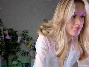 AnnyiBlue  live sex cam