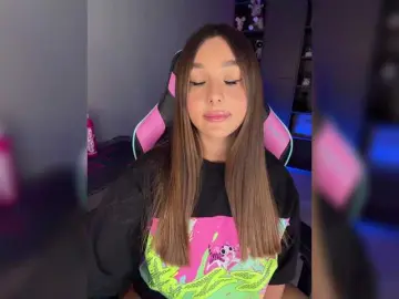 BloomJuliette  live sex cam