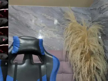 Dubraska1  live sex cam